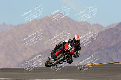 media/Oct-08-2022-SoCal Trackdays (Sat) [[1fc3beec89]]/Turn 9 (1pm)/